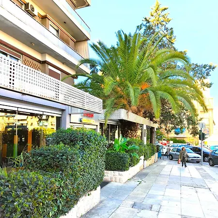 Home, Lovely, Private, Unique, Cozy 7 Minutes From Center, Super Fast Internet Apartment