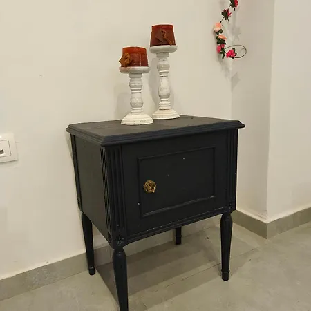 Home, Lovely, Private, Unique, Cozy 7 Minutes From Center, Super Fast Internet Apartment *